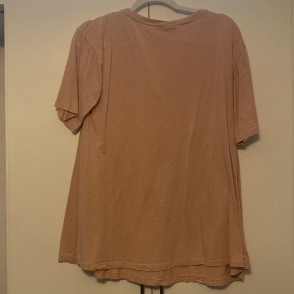 ASOS Maternity V Neck Short Sleeve Tee in Pink Size 8 - Picture 2 of 3